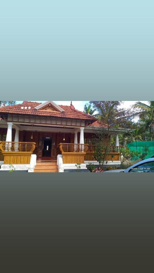 Periyar Heritage Thekkady Exterior photo